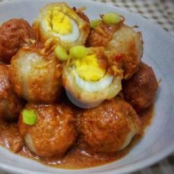 Cilok Telor Puyuh Bumbu Kacang