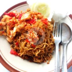 Mie Ayam Geprek Sambal Korek