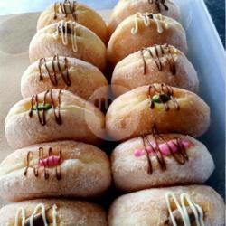 Donat Kentang Bomboloni Isi 6 / Box (6 Rasa: Chocolate,vanilla,greentea,cappucinno,strawberry,tiramisu)