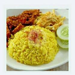 Nasi Uduk Kuning Biasa