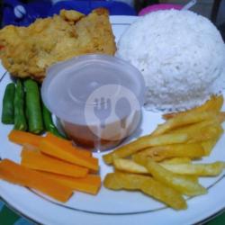 Crispy Chicken Steak   Nasi