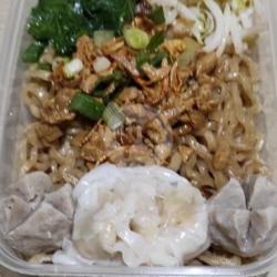 Mie Karet Pangsit Bakso