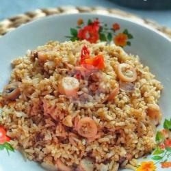 Nasi Goreng Cumi Asin  Telor Dadar