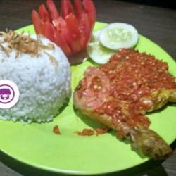 Paket Ayam Super Pedas