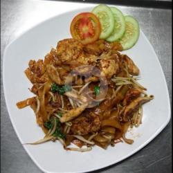 Kwietiau Goreng Ayam