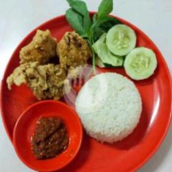 Nasi Ayam Lalap