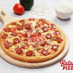 Beef Sausages Pizza Premium Medium 24 Cm