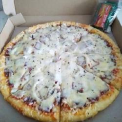 Pizza Sosis   Keju Mozarella