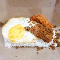 Nasi Wangi Tahu Telor Tempe Sambal Matah