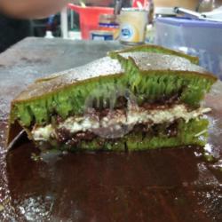 Martabak Pandan Ovomaltine Keju