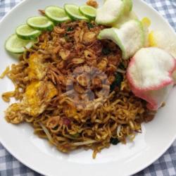 Mie Goreng Sederhana