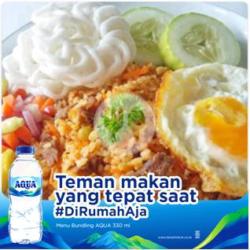 Nasgor Daging Sapi Telor   Aqua