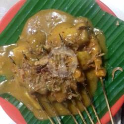 Sate Ayam Kuah Campur   Ketupat