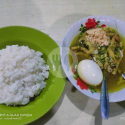 Paket Soto Ceker Telor Nasi