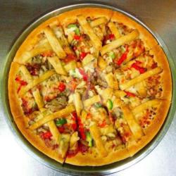 Puff Pastry Pizza Large (ground Beef, Beef Pepperoni, Red & Green Bell Pepper, Onion Mushroom, Puff Pastry)