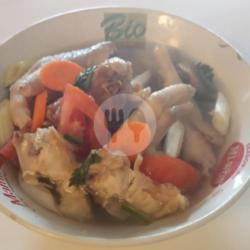 Sop Ceker Dan Tulang Ayam