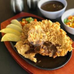 Ayam Crispy Steak Combo