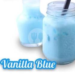 Vanilla Blue Milkshake