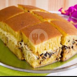 Martabak Coklat   Kacang   Keju