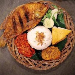 Nasi   Nila Goreng
