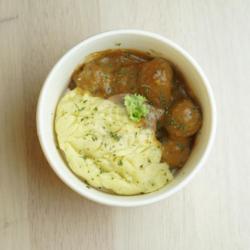 Swedish Meatball With Mashed Potato