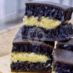 Martabak Brownies Keju Susu