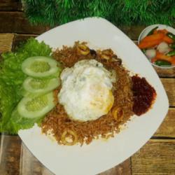 Nasi Goreng Cumi   Sambel   Lalab Pisah