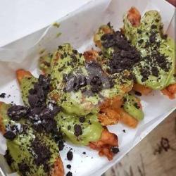 Pisang Special Matcha Oreo