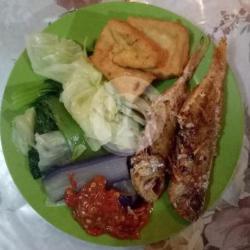 Nasi Sayur Bayam Ikan Kuniran