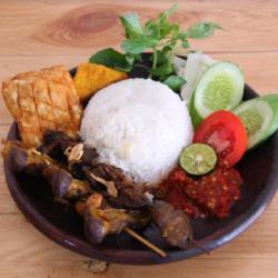 Nasi Rempelo Ati Ayam