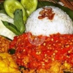 Ayam Penyet Pake Nasi (sambal Merah)