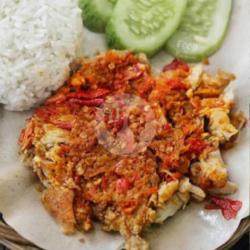 Ayam Geprek Sambalado