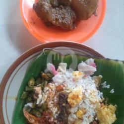 Nasi Gurih Urat Sapi