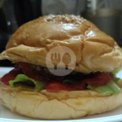 Burger Beef   Egg   Ches