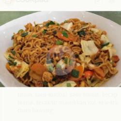 Mie Goreng Mantul