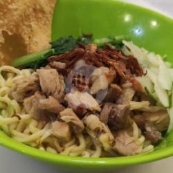 Bakmi Ayam ( Mie Ayam )