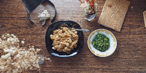Omamarie Kitchen - Mie Iris Tinutuan & Ikan Bakar, Malalayang