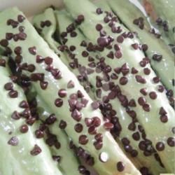 Banana Roll Green Tea Choco Cips