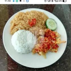 Ayam Geprek Nasi