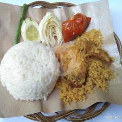 Nasi Sayap Penyet   Kremes