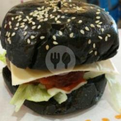 Black Burger Daging Sahara