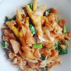 Kwetiau Goreng Ceker