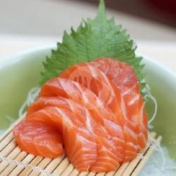 Sashimi Salmon 3pcs