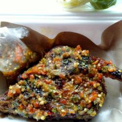 Bebek Bakar Paha Pedas Special