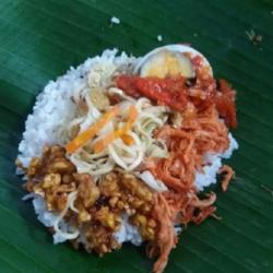 Nasi Jinggo Ayam Sisit