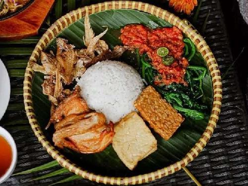 Sate Maranggi Pawon Yu Sugi, 0 Km