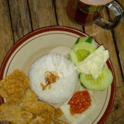 Paket Nasi Kulit Ayam   Es Teh