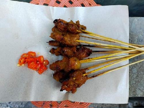 Sate Babi Jaen!, Sukawati