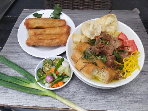 Soto Mie Srengseng, Jawara Kuliner