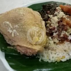 Nasi Gudeg  Dada /paha Atas